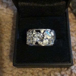Cubic zirconia silver geometric ring